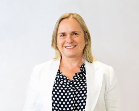 Kath Headshots-Webiste.jpg